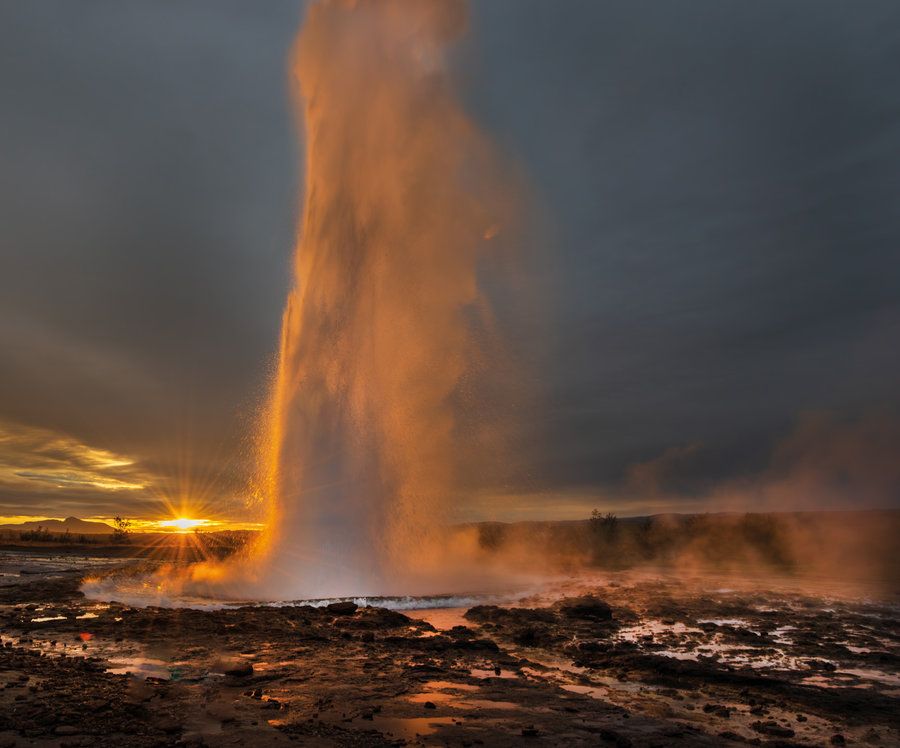 Strokkur Geysir Island – Naturfotografie Adam Lenk